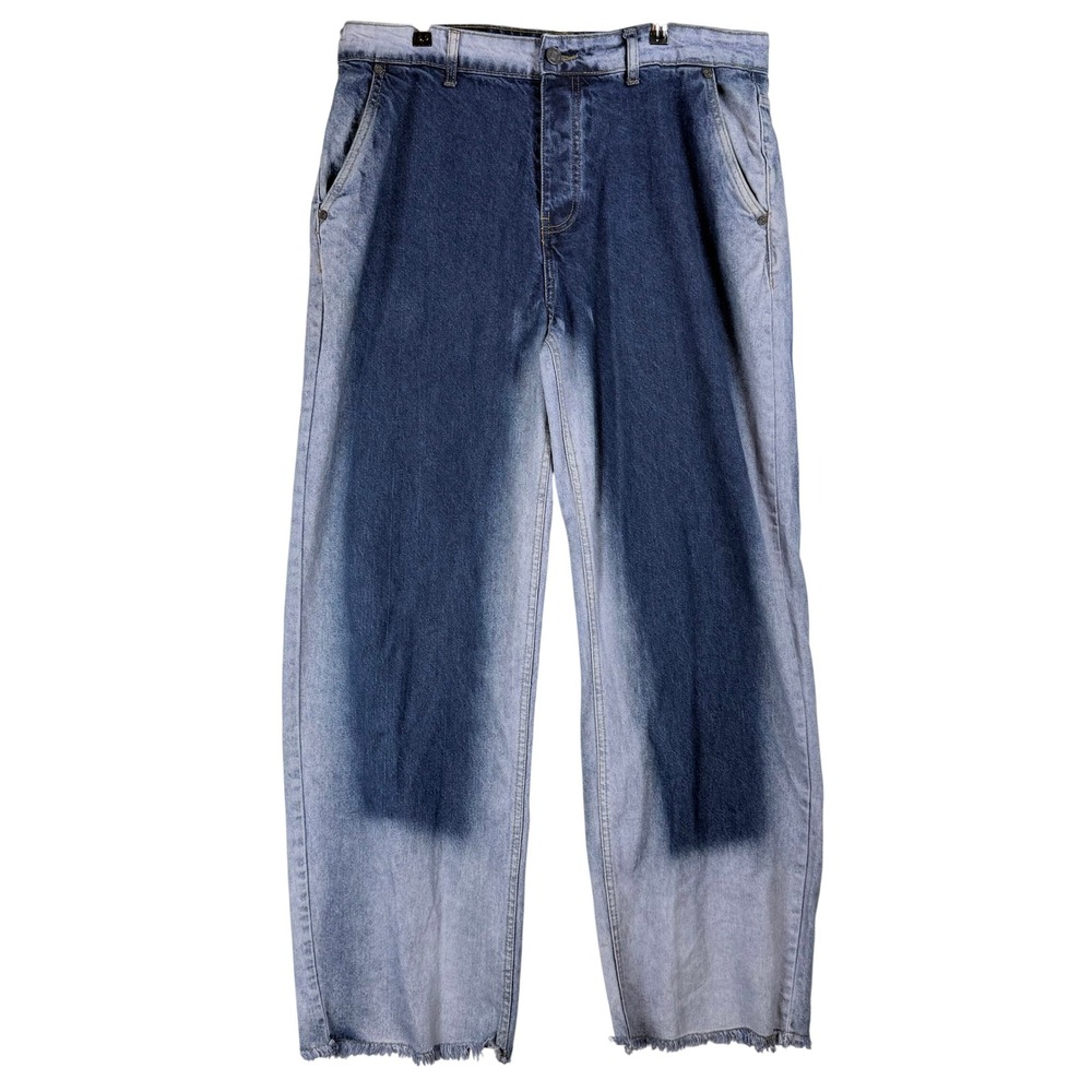 BoohooMAN Mens Two Tone Faded Straight Leg Jeans Blue Acid Wash Raw Hem Size 36